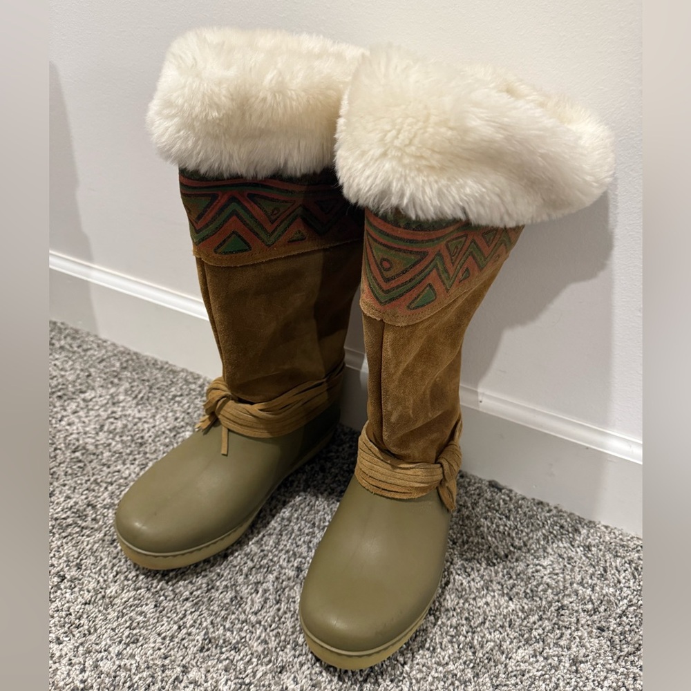 Vintage Baffin leather, rubber, and shearling winter boots, women's size 7 - Picture 3 of 10